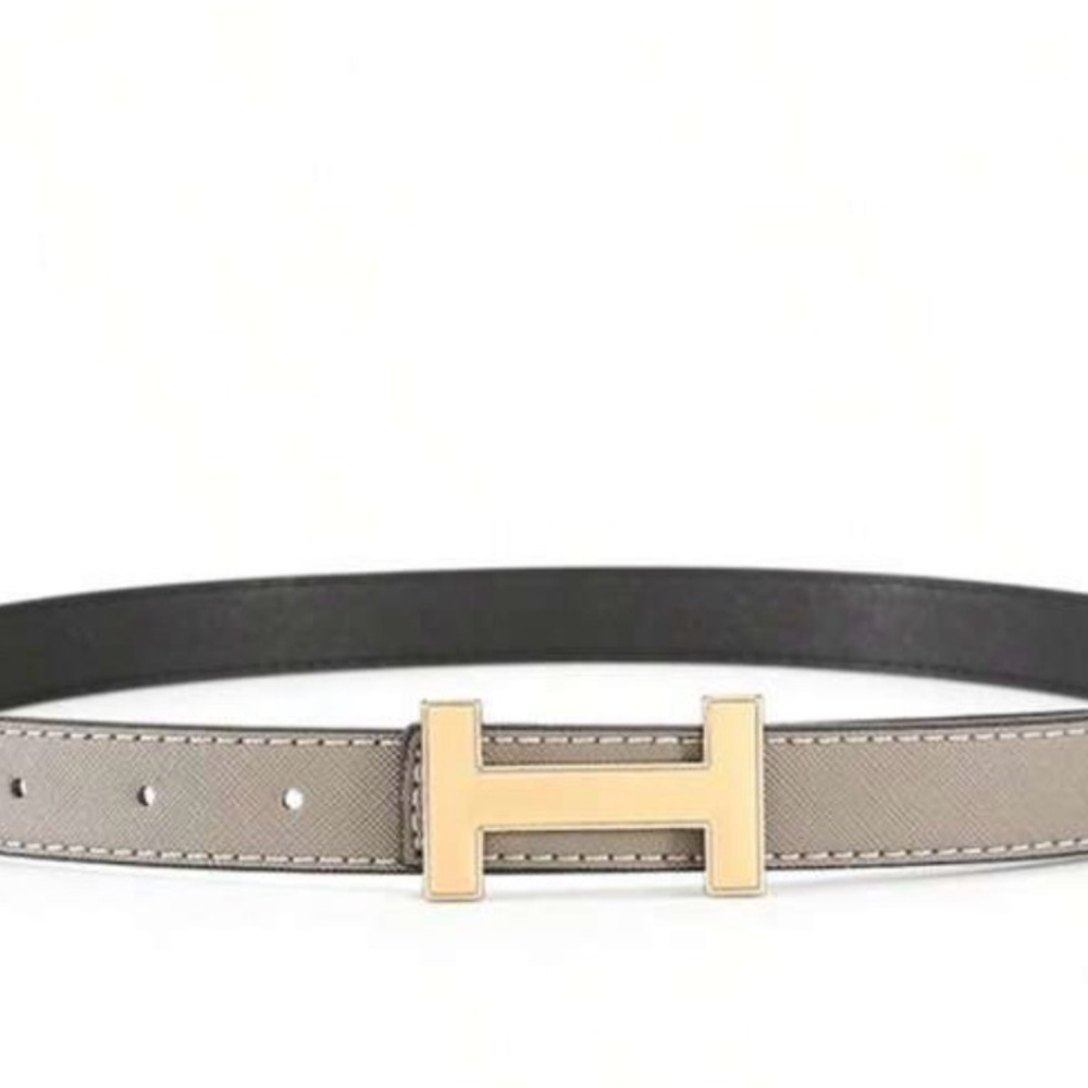 !!Size 110Gold Buckle Gray& Black reversible designer inspired Belt